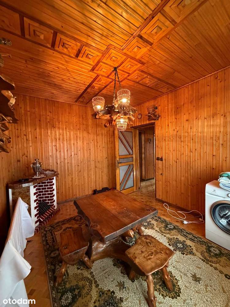 Dom wolnostojący z czterema kondygnacjami, garażem oraz działką-7