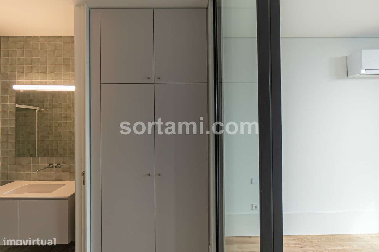 Apartamento T1+1 Venda em Cedofeita, Santo Ildefonso, Sé, Miragaia, Sã-5