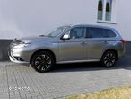 Mitsubishi Outlander 2.0 4WD Plug-In Hybrid Top - 23