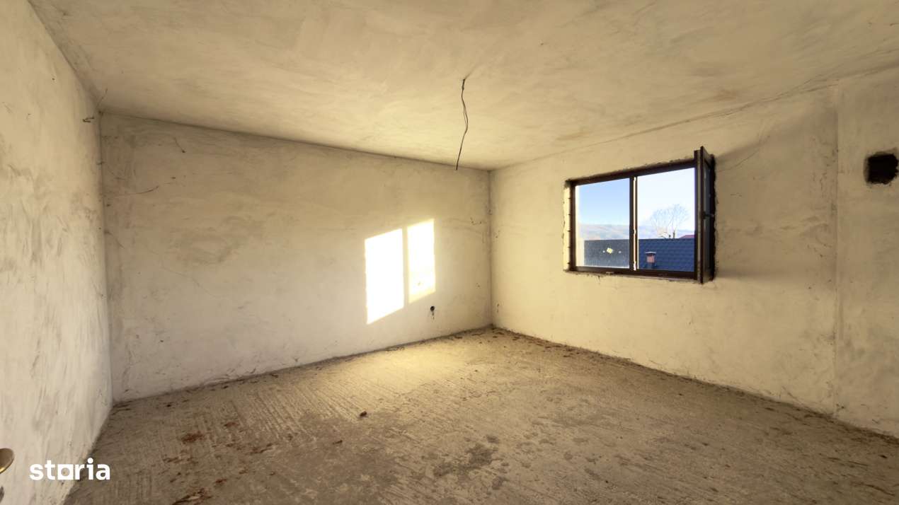 Casa generoasa cu teren de 1186 mp intravilan-Retevoiesti -Pietrosani--9