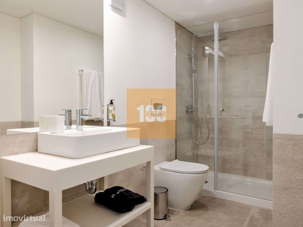 Loft com mezanino e jardim com licença AL - Grande imagem: 5/75