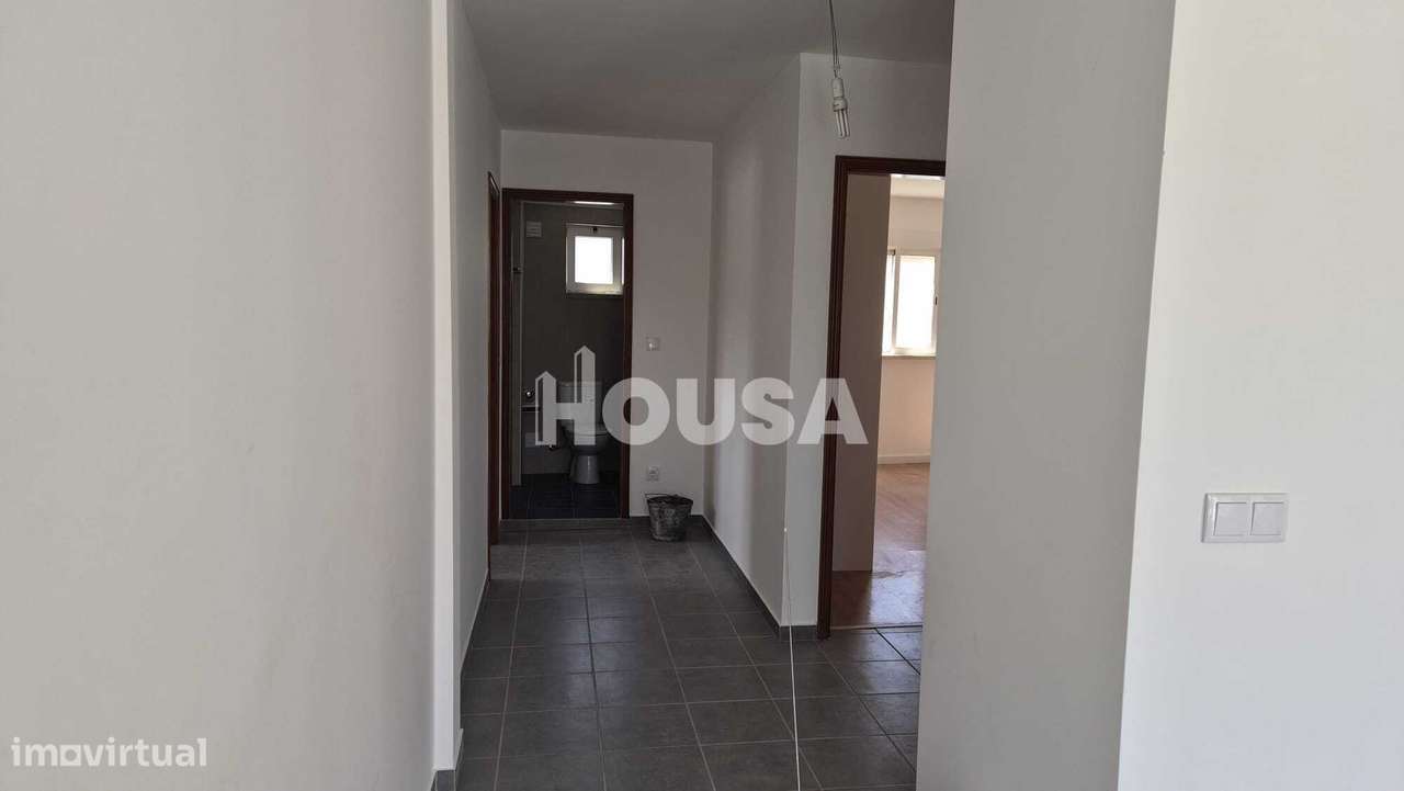 Moradia T3 Renovada | Azoia – Leiria-14