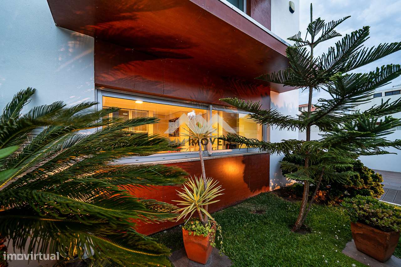 Moradia Lavra | Terraço Panorâmico Vista Mar | Jardins | Closet | Anex-58