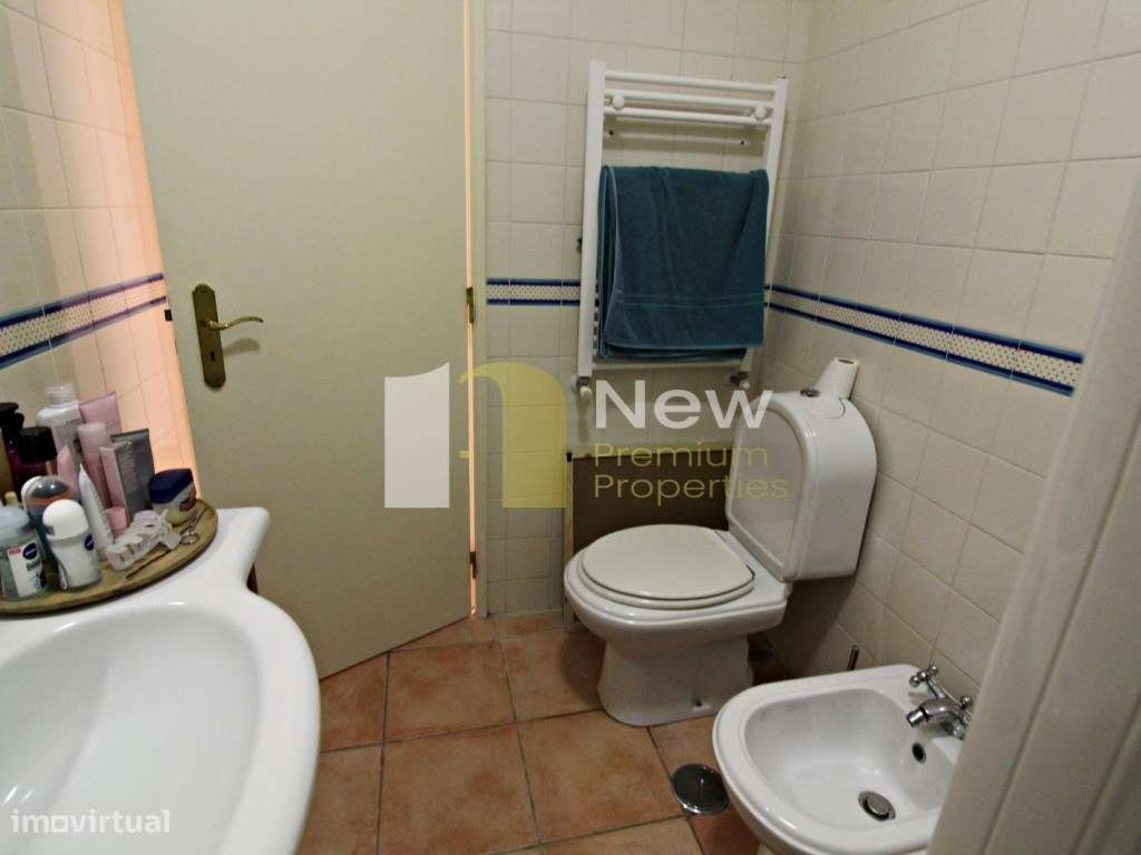 Moradia isolada com 600m2 de terreno com fantástica piscina-28