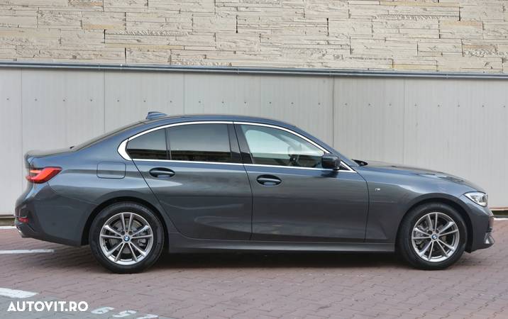 BMW Seria 3 320d Aut. xDrive - 25