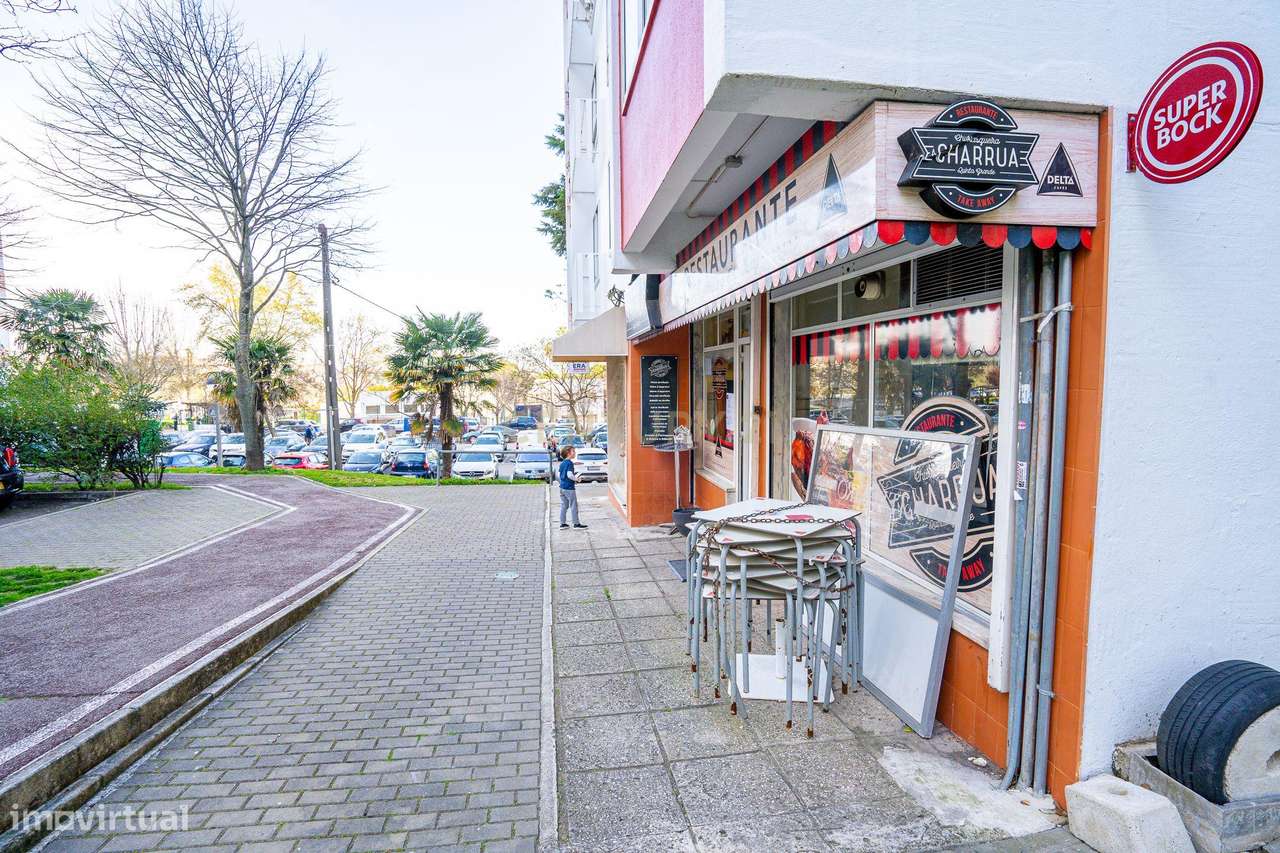 RESTAURANTE  134 m2 EM ALFRAGIDE, TRADIÇÃO E CLIENTELA FIDELIZADA 100 - Grande imagem: 4/30