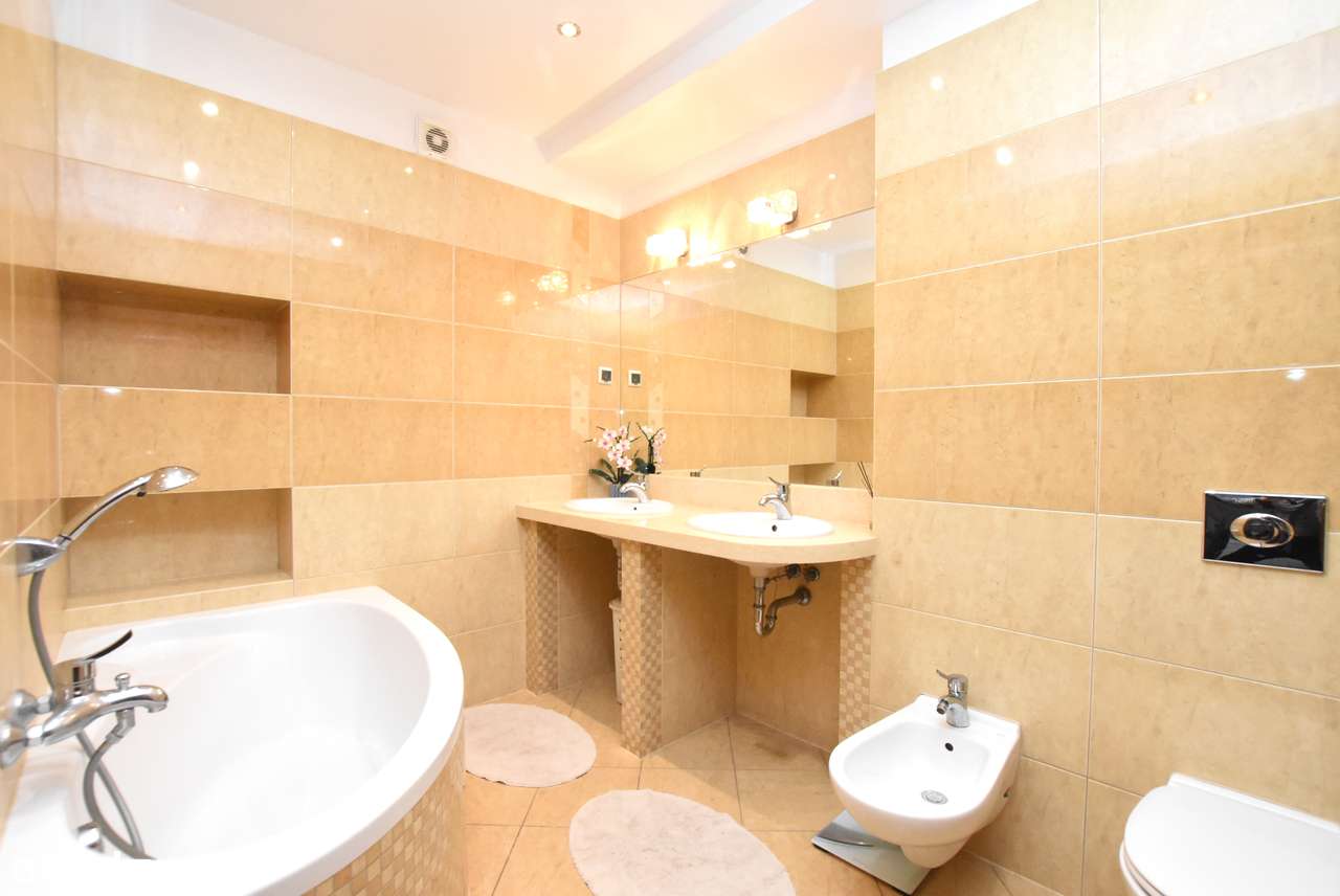 Wyjątkowy dom przy I linii brzegowej J.Kowalskiego-16