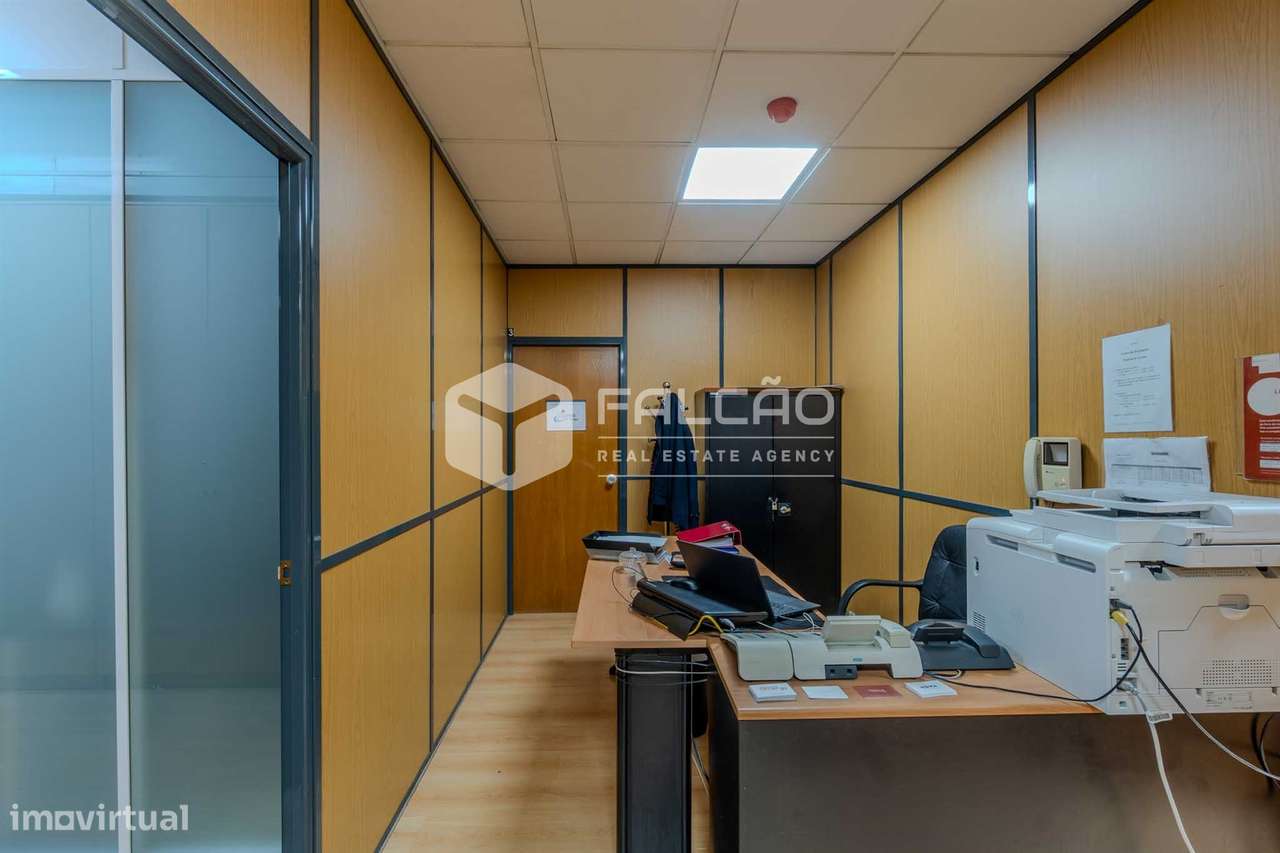 Loja  Venda em Algés, Linda-a-Velha e Cruz Quebrada-Dafundo,Oeiras-12