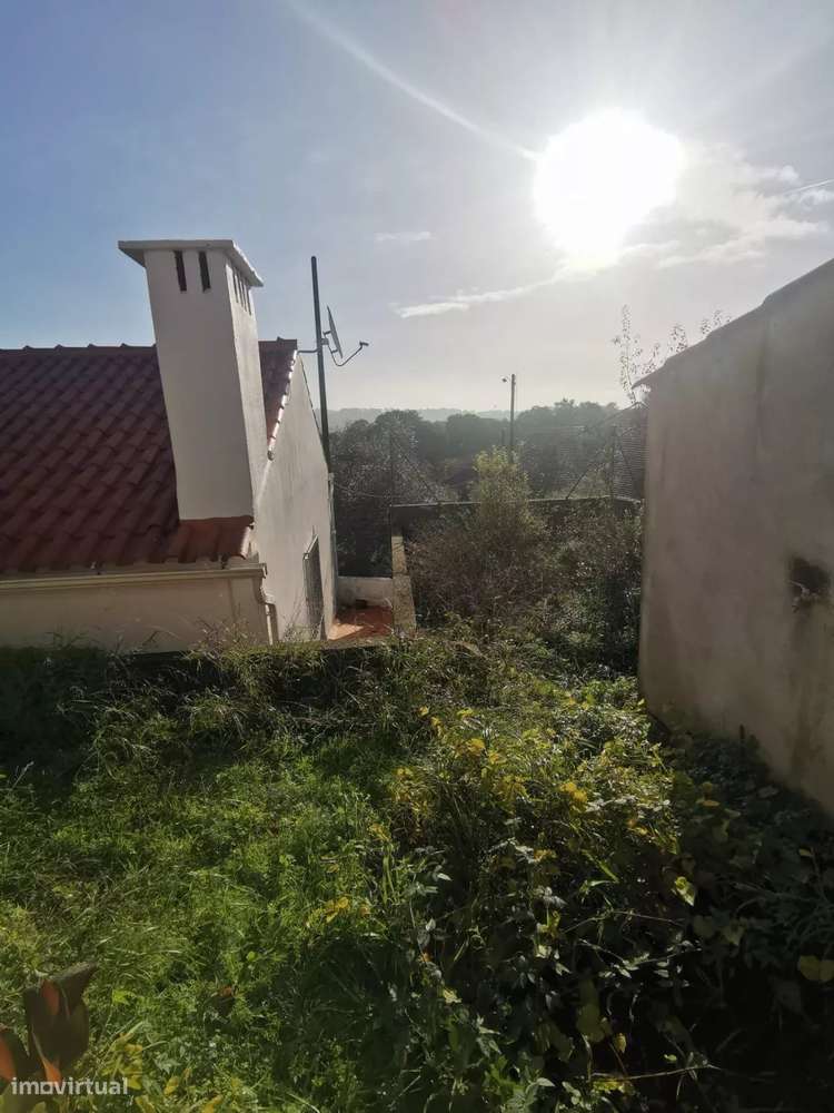 Moradia T2 em Tomar - Grande imagem: 2/31