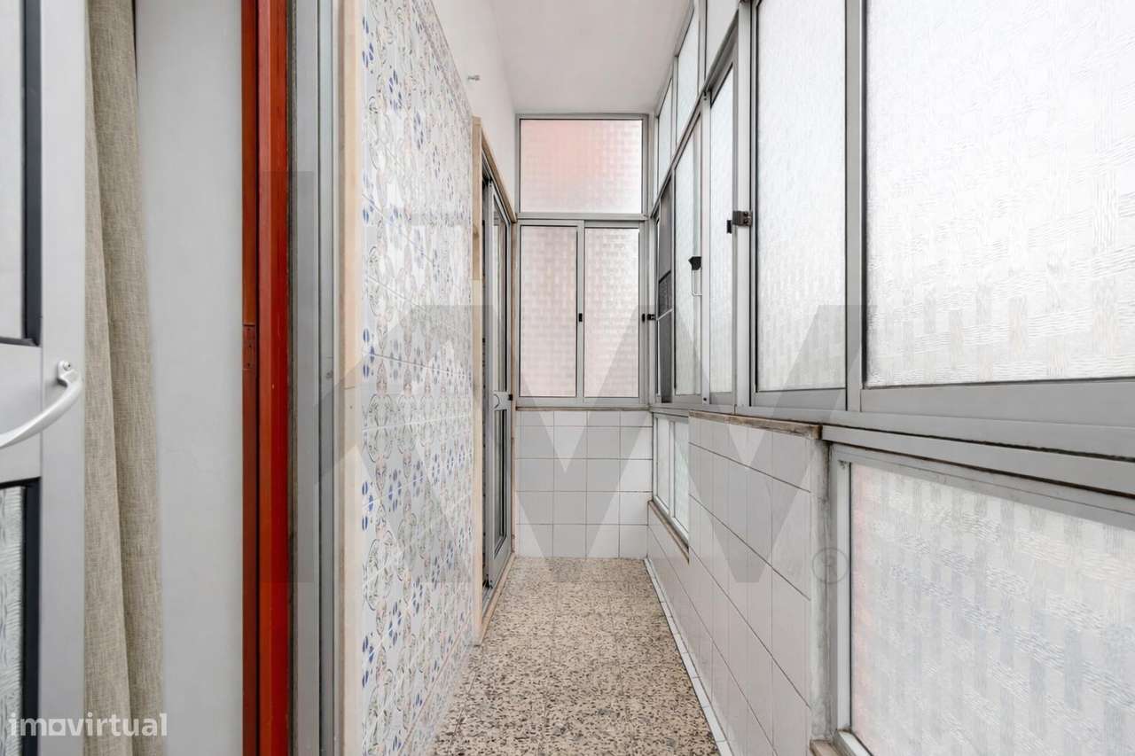 Apartamento T2 na Quinta da Lomba | Excelente Localização no Barreiro-18