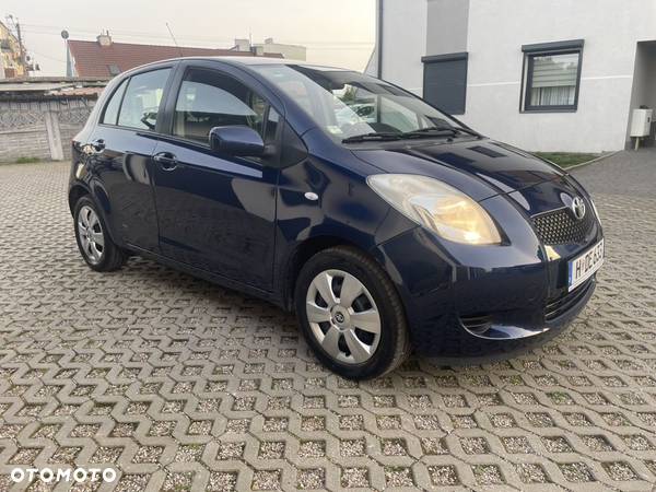 Toyota Yaris 1.3 VVT-i Executive - 7