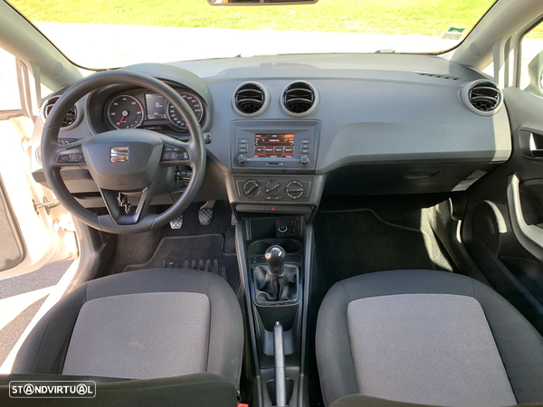 Seat Ibiza 1.4 TDI Business (90cv) - 9