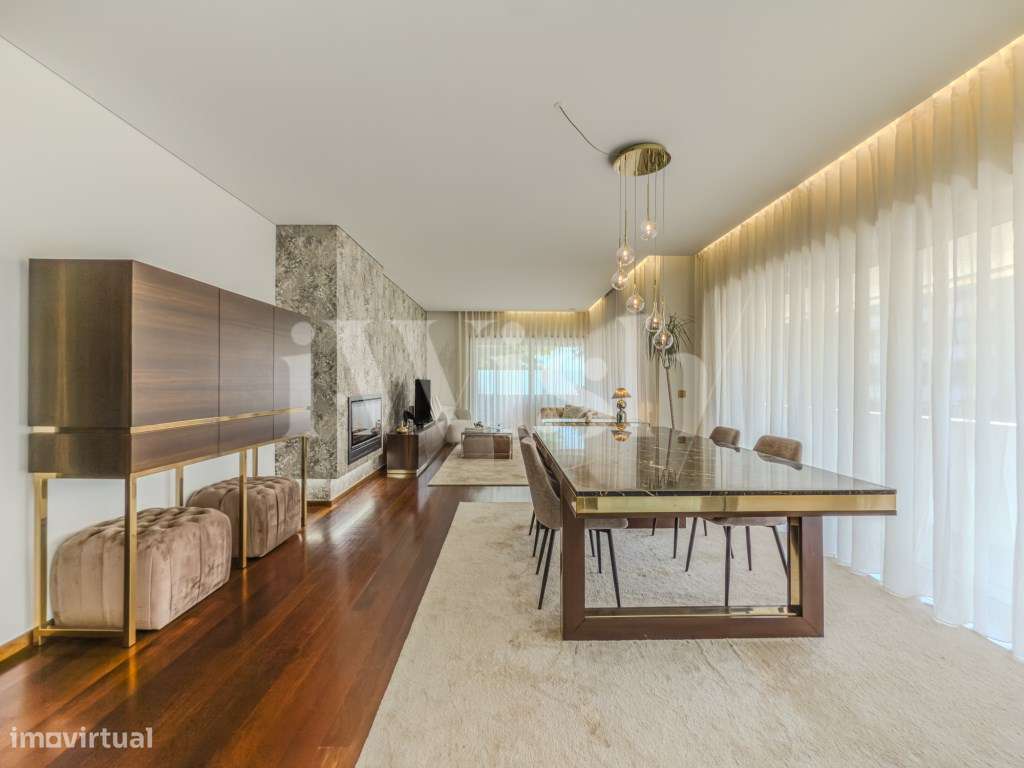 T3 Renovado com Varanda de 39 m² e Garagem Box - Canidelo - Grande imagem: 3/36