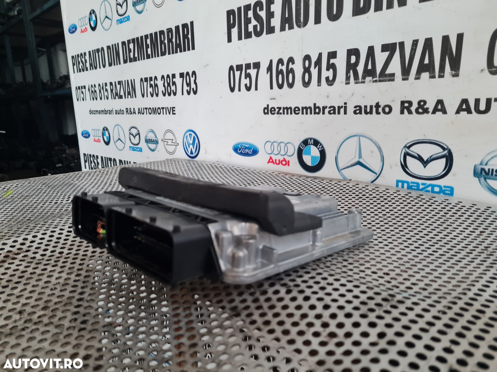 Calculator Motor ECU Audi A4 B8 A5 8T 2.0 Tdi Automat Cod 03L906022C - Dezmembrari Arad - 2