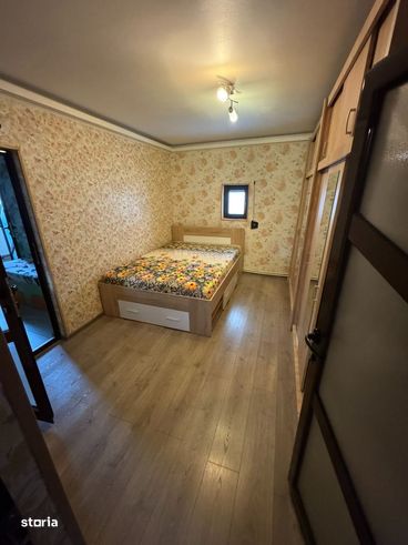 Vanzare 2 case si anexe, Urlati-4
