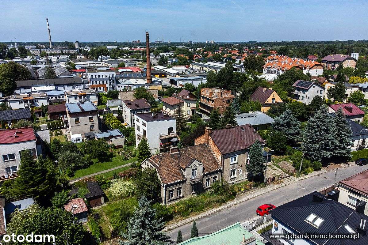 Kamienica z trzema odrębnymi lokalami