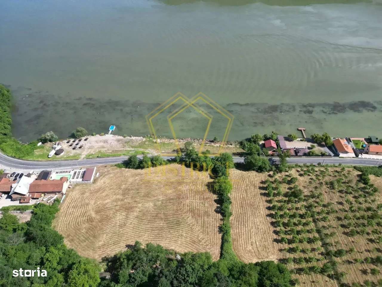 Teren intravilan cu iesire la Dunare | Clisura Dunarii - Imagine principală: 5/5