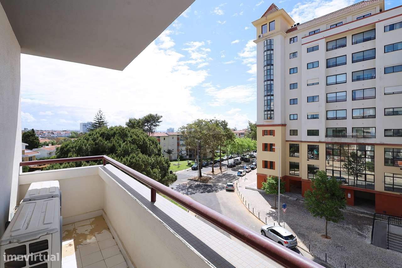 Apartamento T2 - Renovado - Pronto a Habitar - Cascais-34