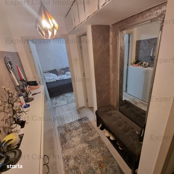 Apartament 2 camere Parter. Cu balcon. Alexandru cel bun.