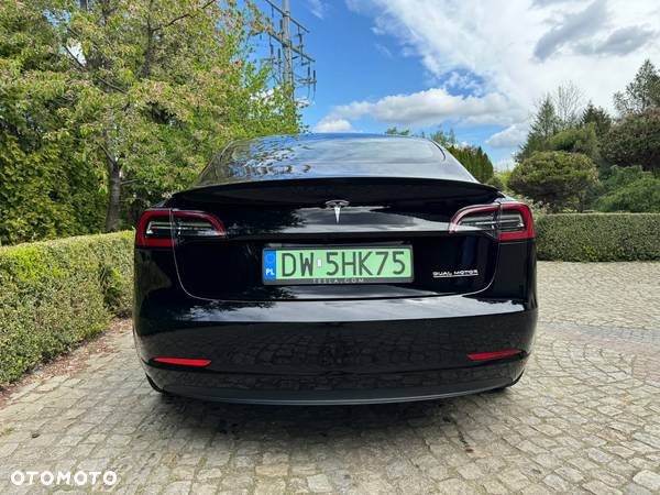 Tesla Model 3 Performance AWD - 4