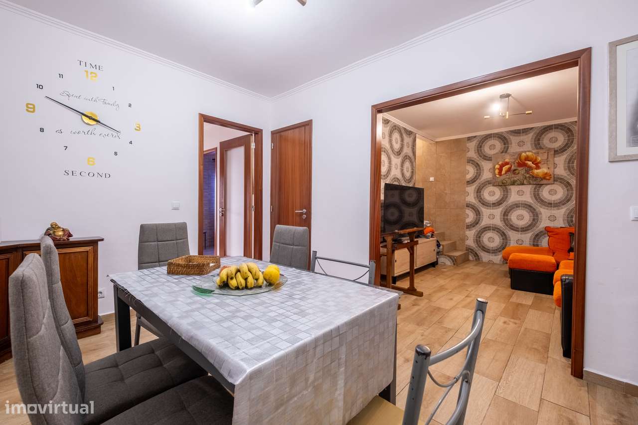 Moradia T3 localizada no Cabouco, Lagoa-4