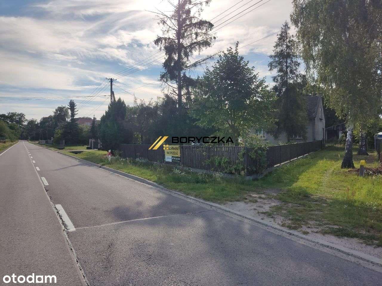 Dom Wał-Ruda, z własnym lasem; 0,68 ha.-12