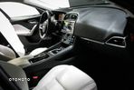 Jaguar F-Pace 2.0 i4D AWD Prestige - 31
