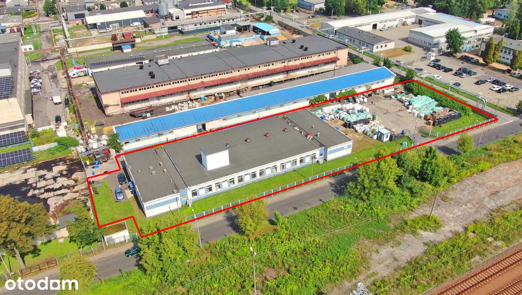 Hala 1220 m² z biurami i mediami – Chełmek-2