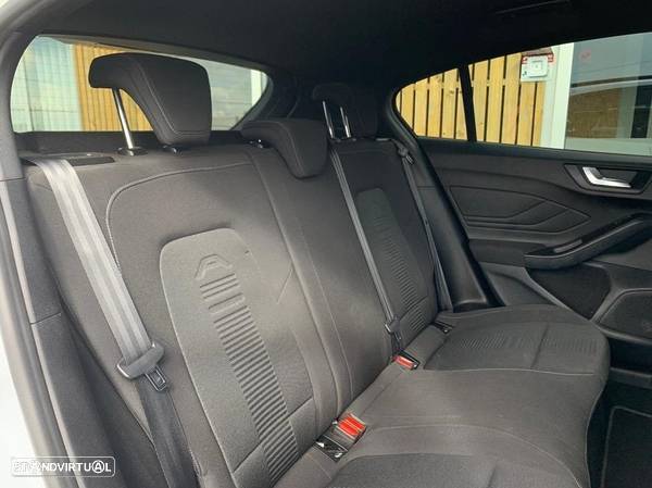 Ford Focus 1.0 EcoBoost Active Aut. - 13