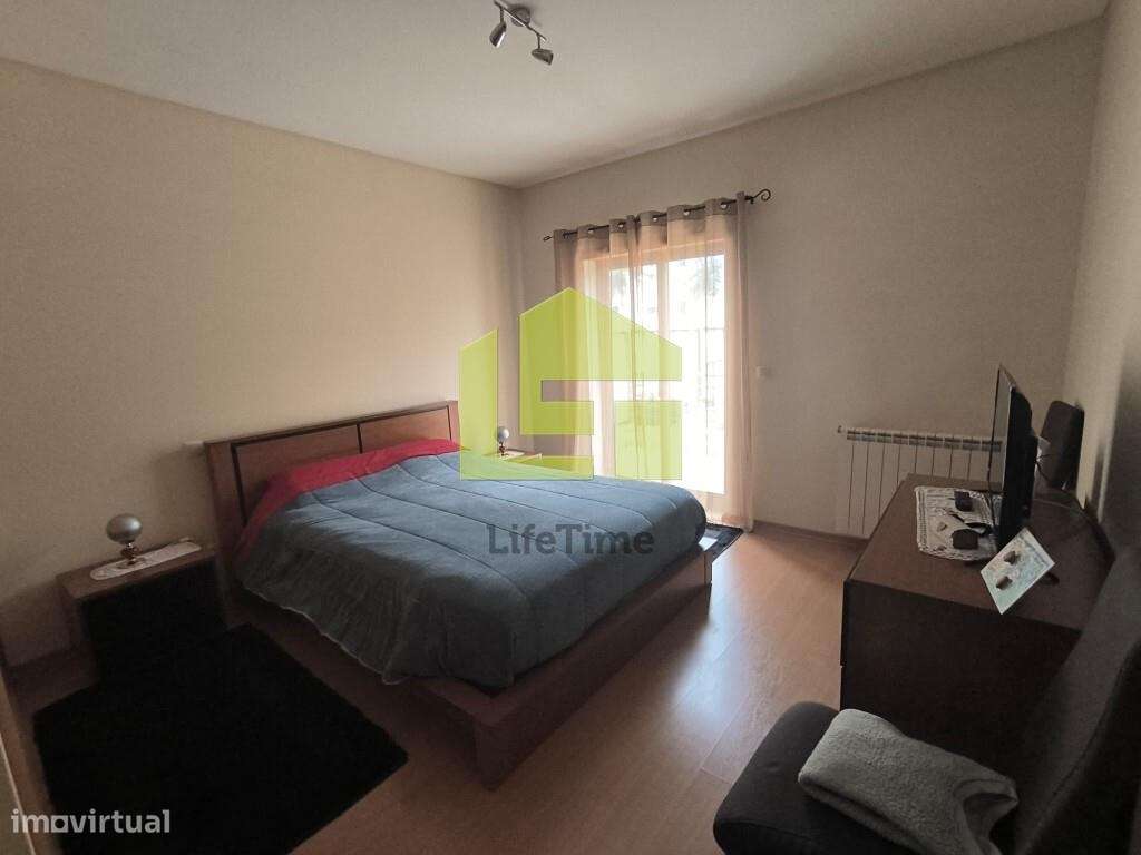 Apartamento T3 Com  terraço privativo-14