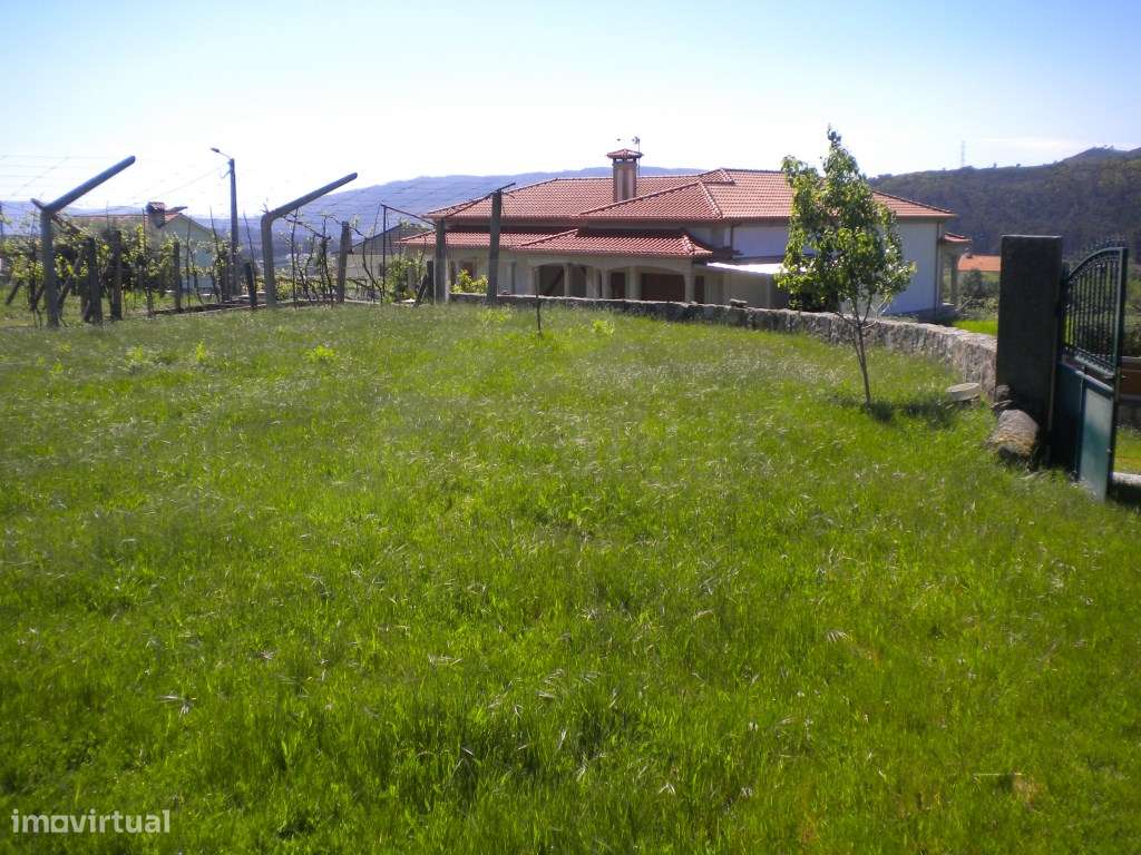 Terreno plano em Cabaços, Ponte de Lima - Grande imagem: 4/5