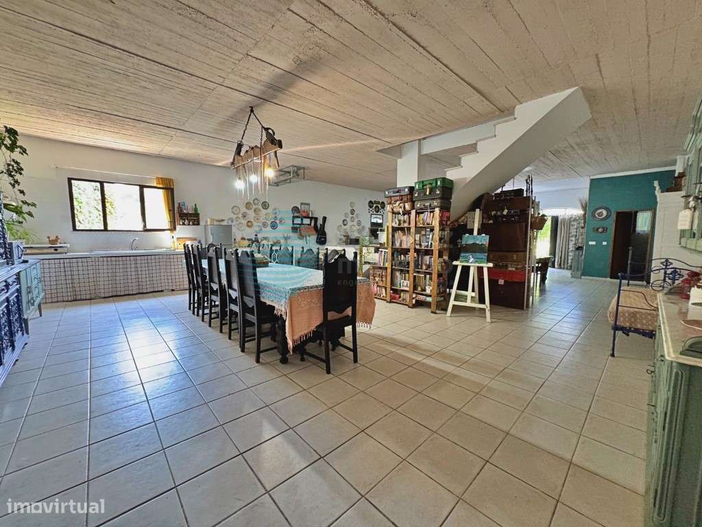 Moradia T4 com piscina, em Melroeira, Torres Vedras-37