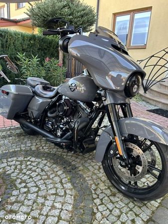 Harley-Davidson FLHXS Special - 1