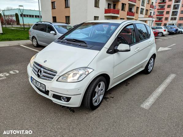 Mercedes-Benz A - 1