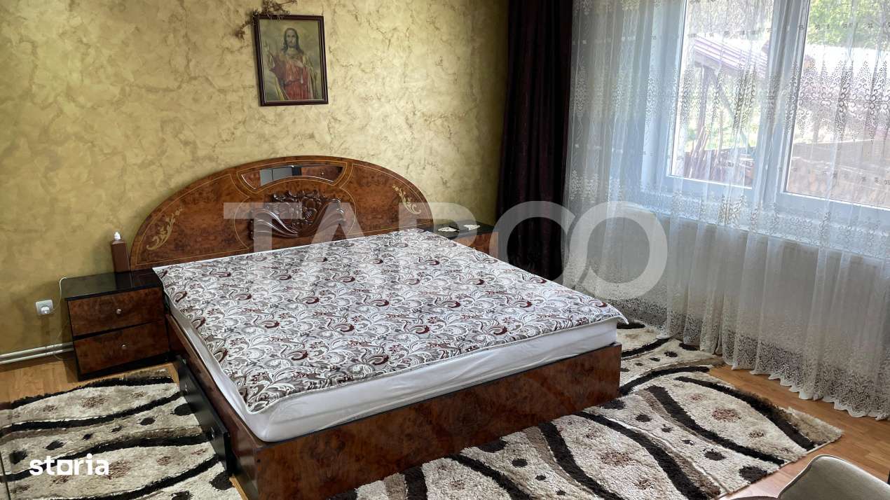 Casa individuala 240 mp cu teren 1.200 mp de vanzare in Talmaciu - Imagine principală: 4/19