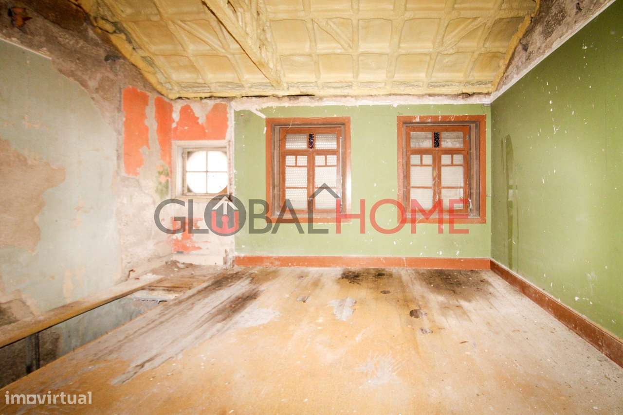 Quinta para Reabilitação com 1.251 m² em Águas Santas-36