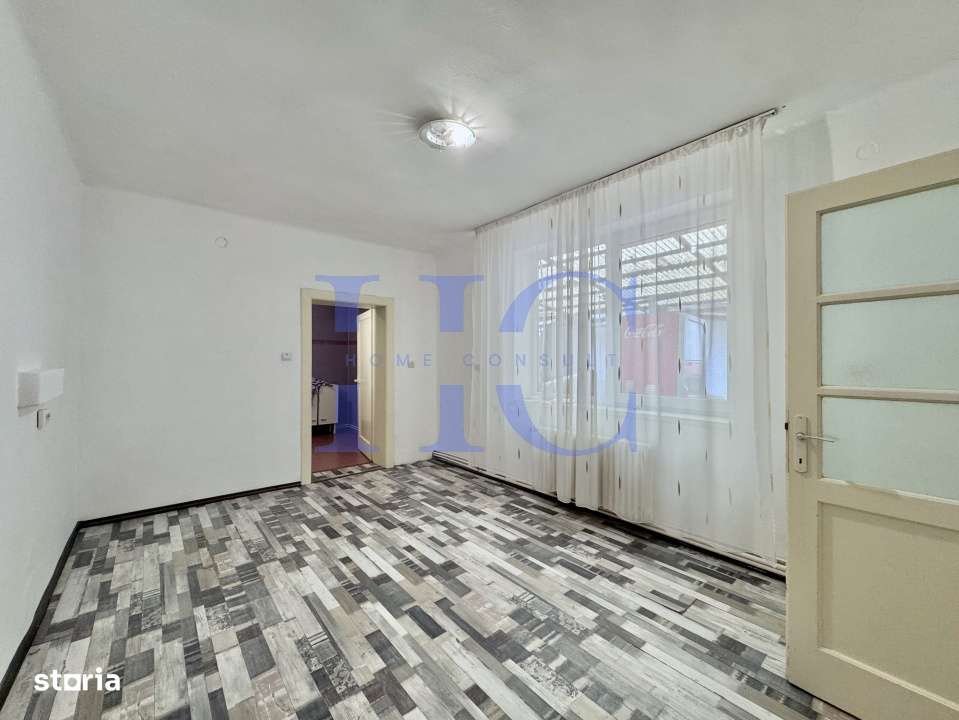 Casa 266 mp teren 800 mp - Cisnadie - locuinta sau pensiune-8