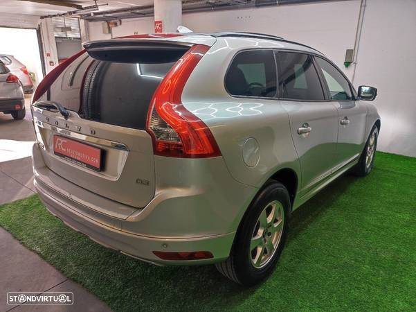 Volvo XC 60 2.0 D3 Kinetic Geartronic - 8