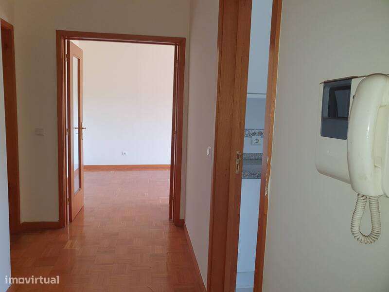 Apartamento em Gondomar, Rio Tinto - Grande imagem: 2/14