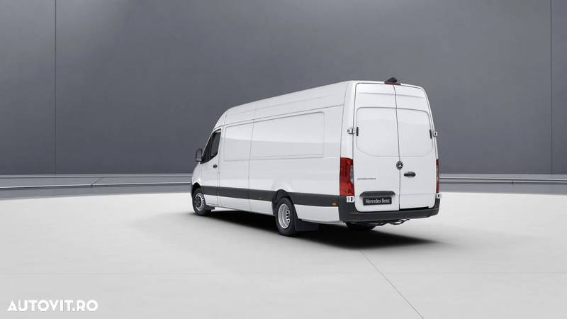 Mercedes-Benz Sprinter - 2