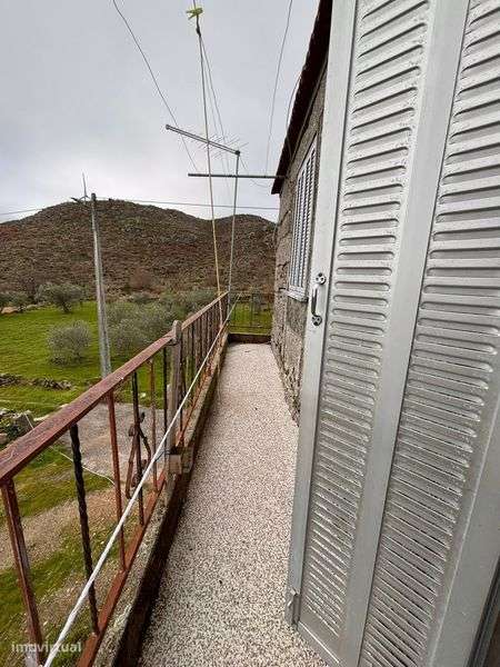 arrenda se  ou vende  t3 com terreno - Grande imagem: 4/12