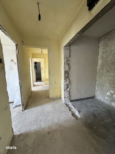 Agentia imobiliara VIGAFON vinde apartament 4 camere Cantacuzino-9