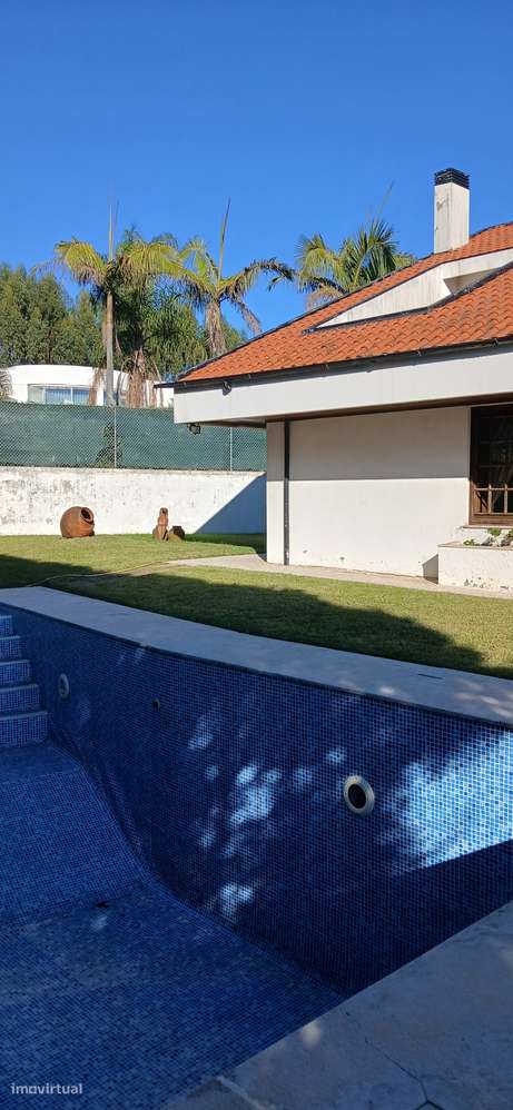 Moradia com jardim e piscina, Francelos- V.N. de Gaia-2