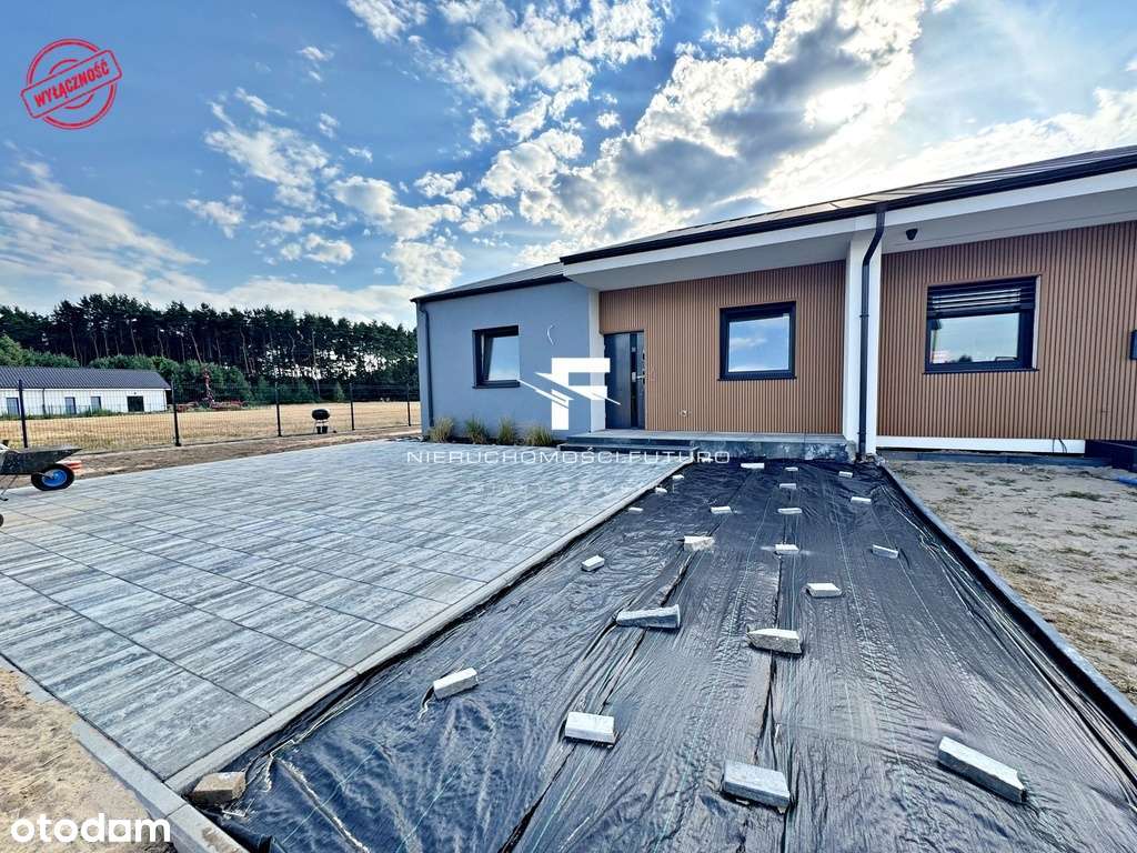 Nowoczesny parterowy dom pompa ciepła rekuperacja Dąbrowa-1