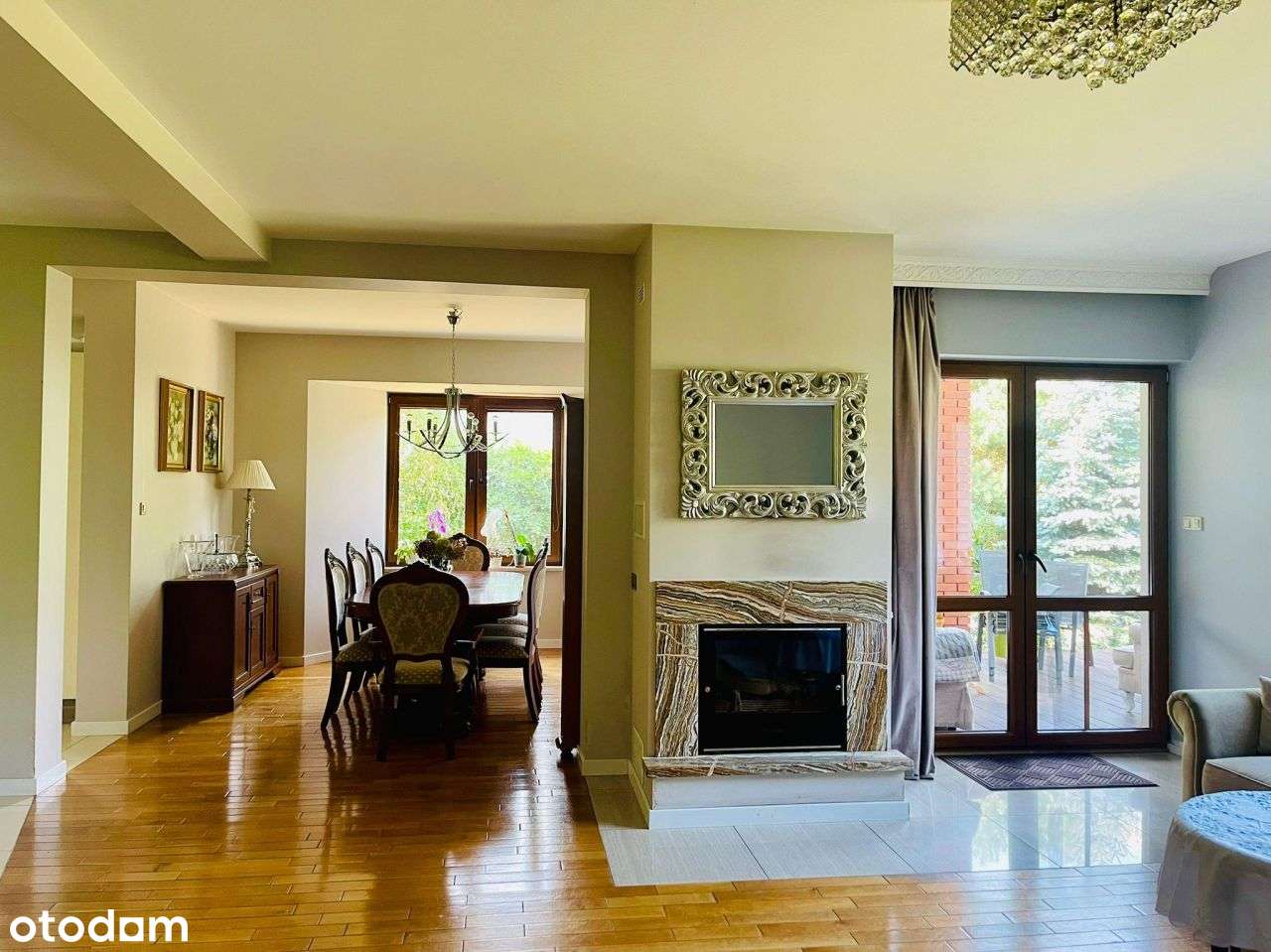 Piękny dom w doskonałej lokalizacji - Pełny obrazek: 5/12