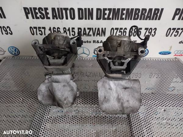 Suporti Suport Motor Stanga Dreapta Audi A8 4H D4 3.0 Tdi Cu Senzori Dezmembrez Audi A8 4H D4 3.0 Tdi Quattro Motor CDT Cutie MXU Volan Stanga - Dezmembrari Arad - 3