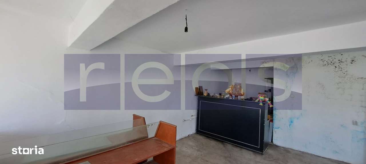 VANZARE VILA SPATIOASA CU TEREN GENEROS – 1.700 MP | RADOESTI VALE, TE - Imagine principală: 4/16