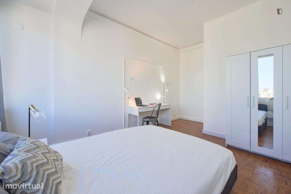 Quarto - localizado em Entrecampos Lisbon - Grande imagem: 4/25