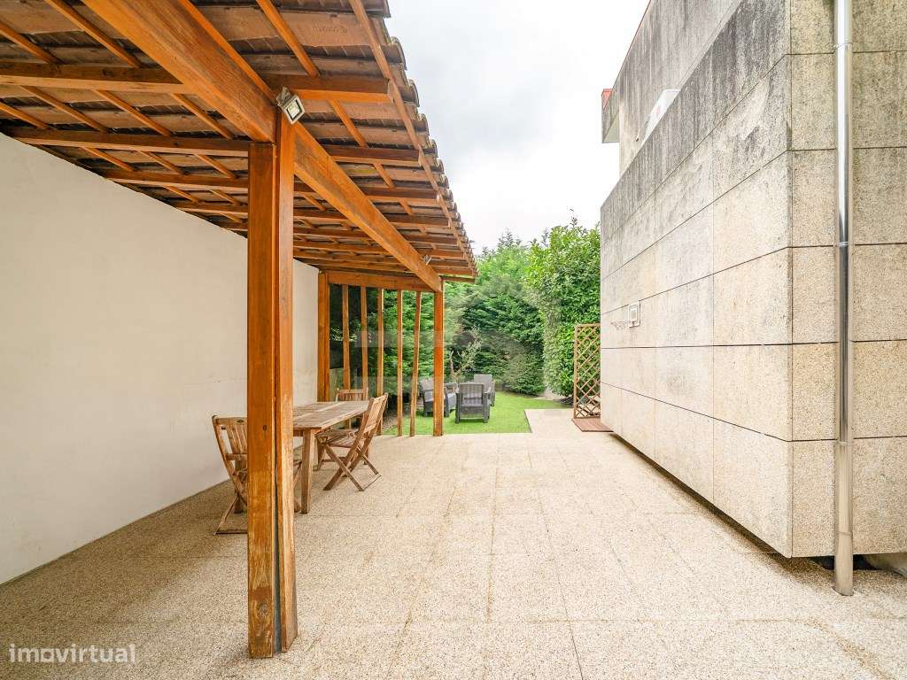 Moradia Gaveto T3 em Braga-8