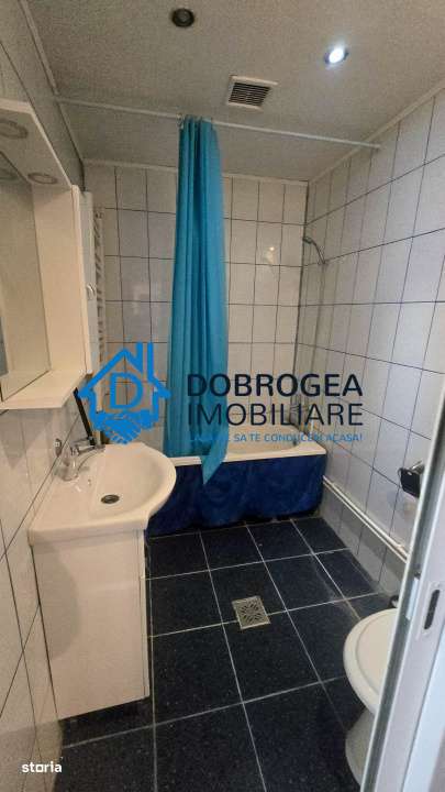 CASA IN ZONA CENTRALA,  SUPRAFATA TEREN 105 MP-5